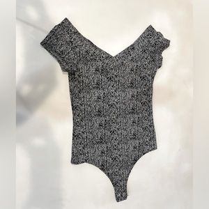 XS Express Off-Shoulder Bodysuit
